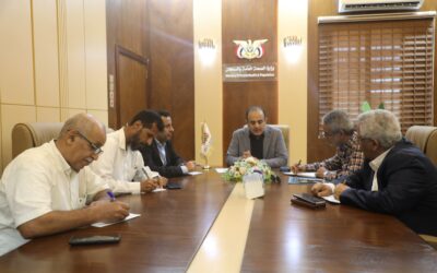 وزير الصحة يرأس اجتماعاً فنياً لتحديد آليات مكافحة الأدوية المهربة