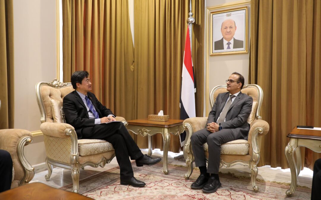 وزير الصحة يشيد بالدعم الصيني للقطاع الصحي في اليمن